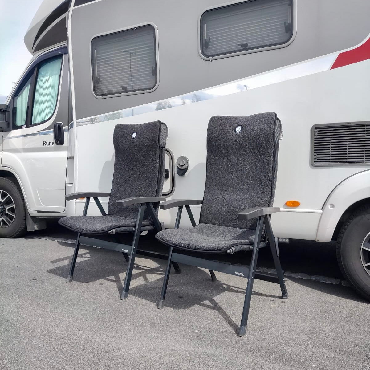 2 stk Sitteputer i ull til campingstol og andre stoler med høy rygg. Gratis frakt ! - ULLNorge