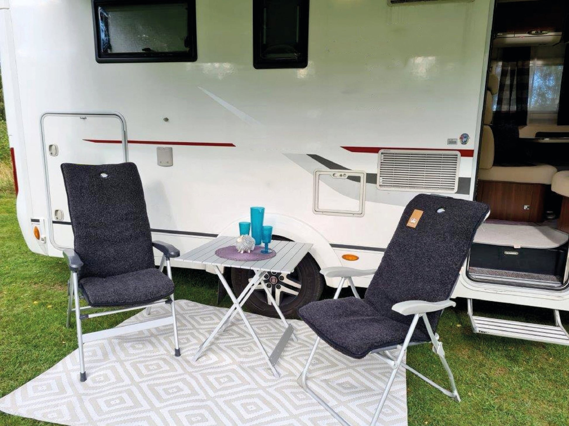 2 stk Sitteputer i ull til campingstol og andre stoler med høy rygg. Gratis frakt ! - ULLNorge