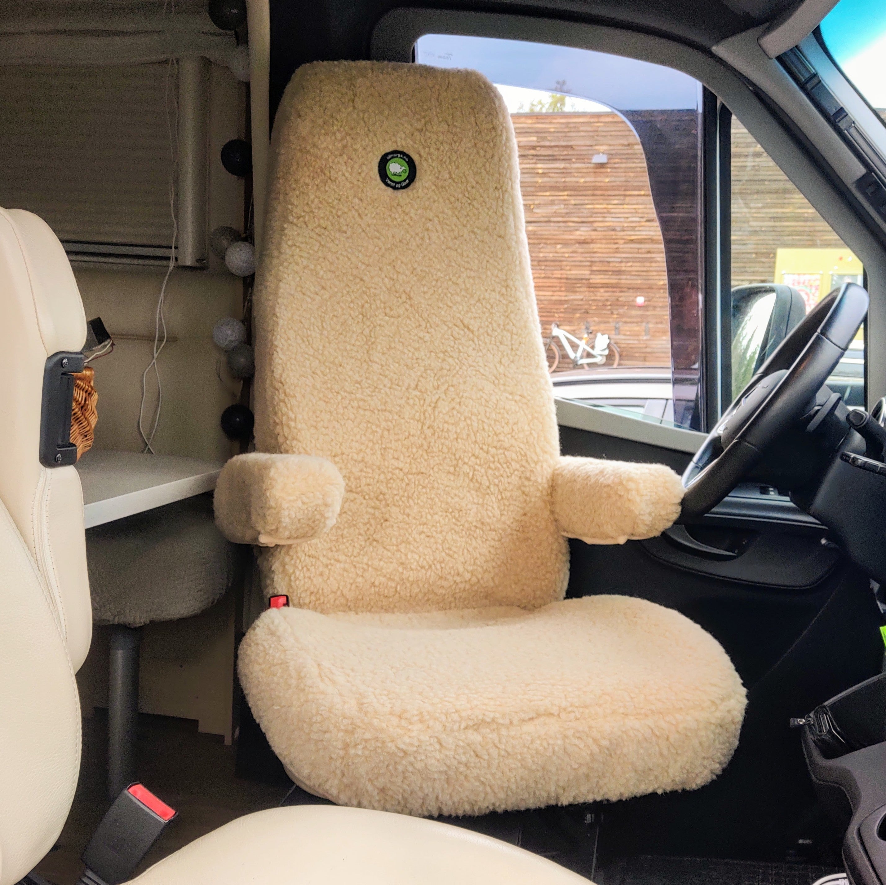 2 Stück Sitzbezüge für Wohnmobil (vollintegrierter Carthago)