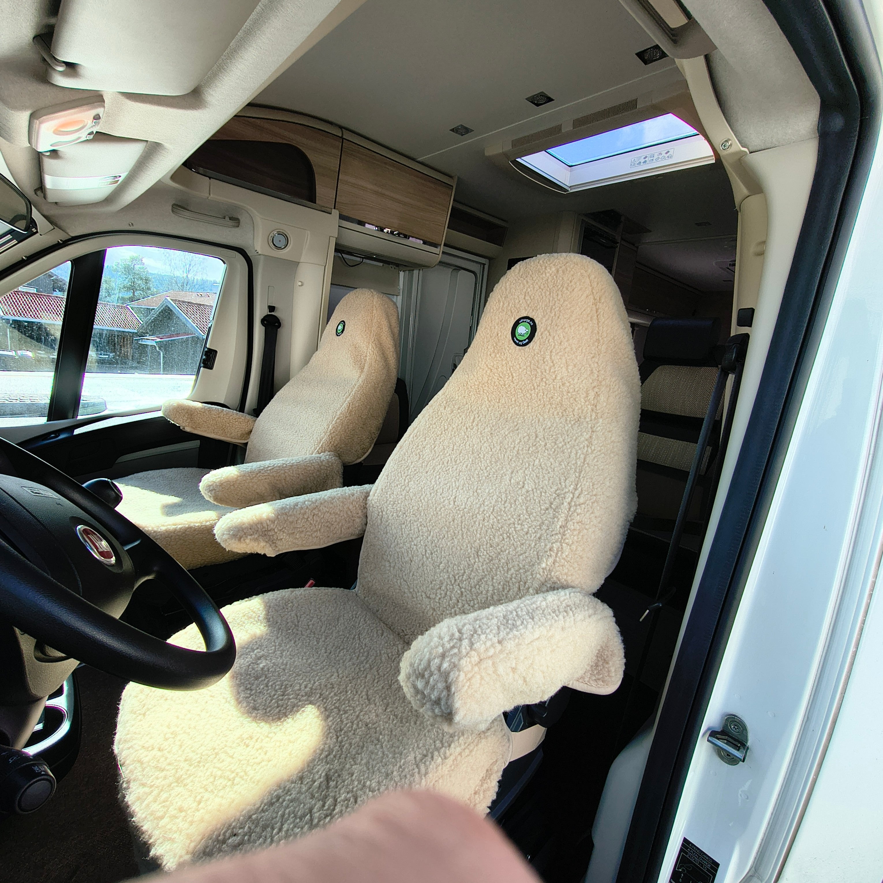 2 Stück Sitzbezüge für Wohnmobil (halbintegrierter Fiat)
